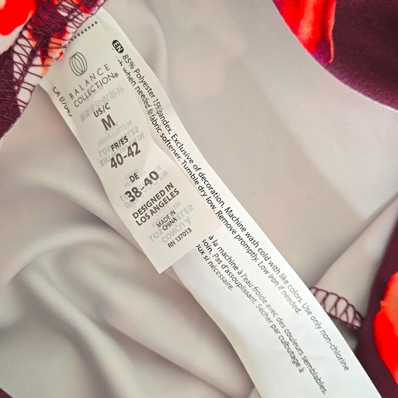 Balance Collection Leggings Crushed Violets Size M - New - Picture 6 of 7